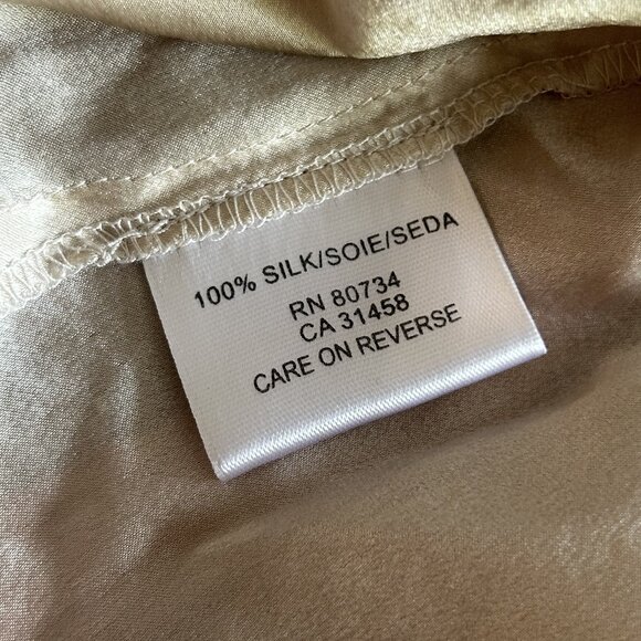 BCBGMaxAzria Embellished Halter Dress ASO Taylor Swift - Picture 6 of 8